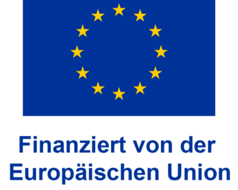 Blaues Flaggenmotiv mit einem Kreis aus zwölf gelben Sternen in der Mitte. Darunter steht der Text "Finanziert von der Europäischen Union".